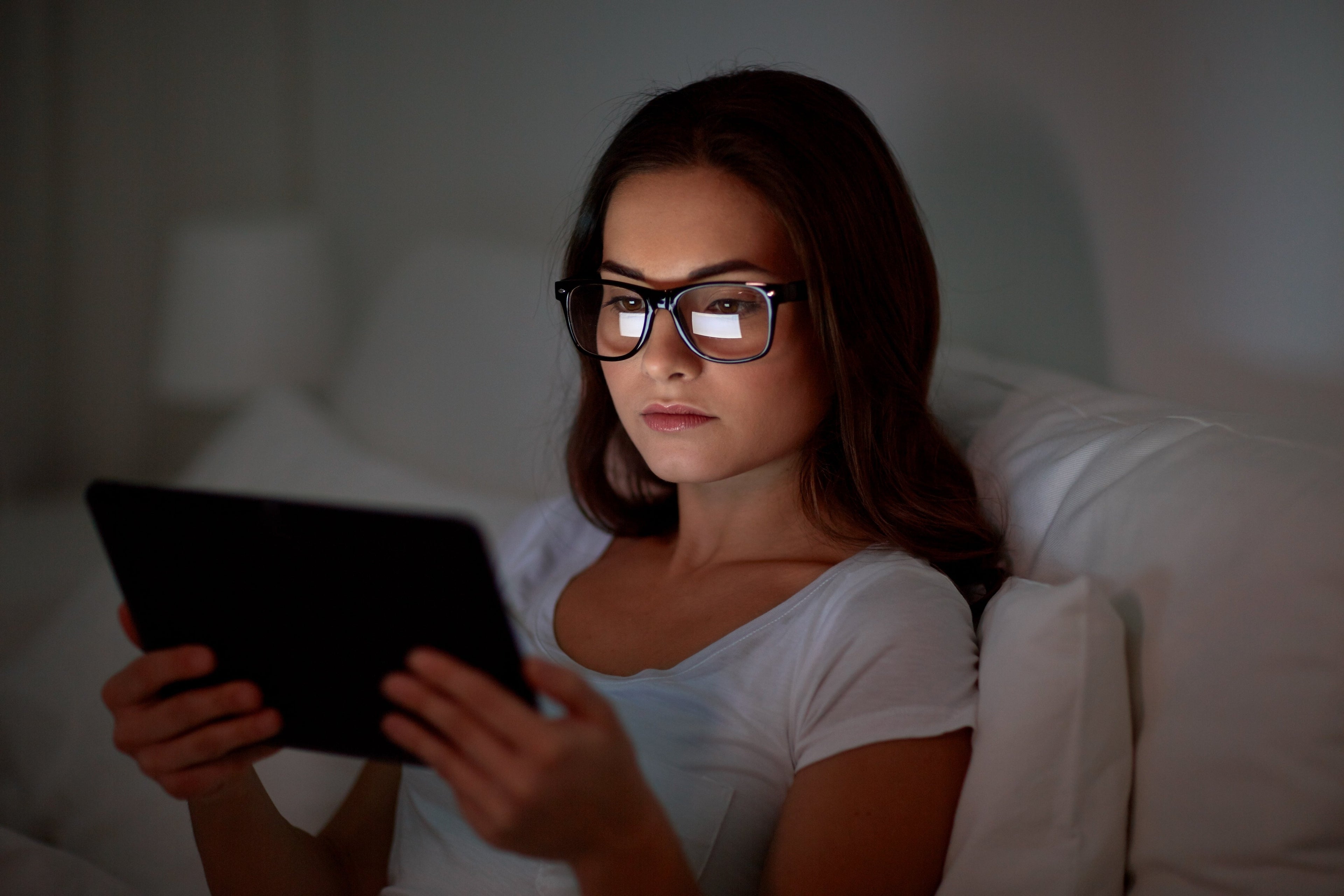 Blue Light in Skincare: What Is It and Do You Really Need Protection?